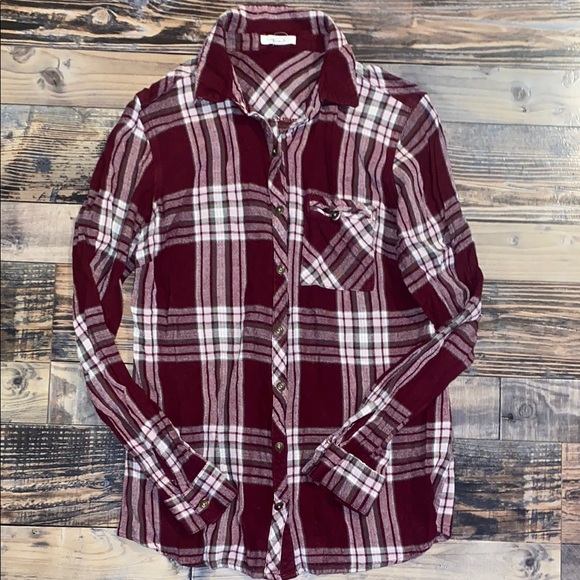 Women’s Maurice’s flannel button down shirt size small - Picture 1 of 3